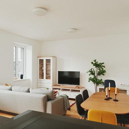 New Spacious Ultra-Modern Apartment In Wien Westbahnhof المظهر الخارجي الصورة
